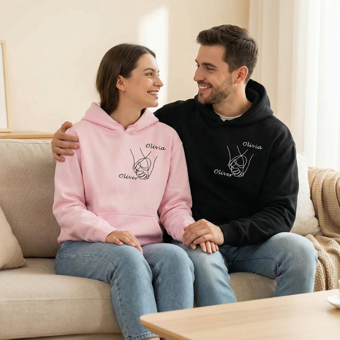 Hand in Hand - Personalisiertes Hoodie Set