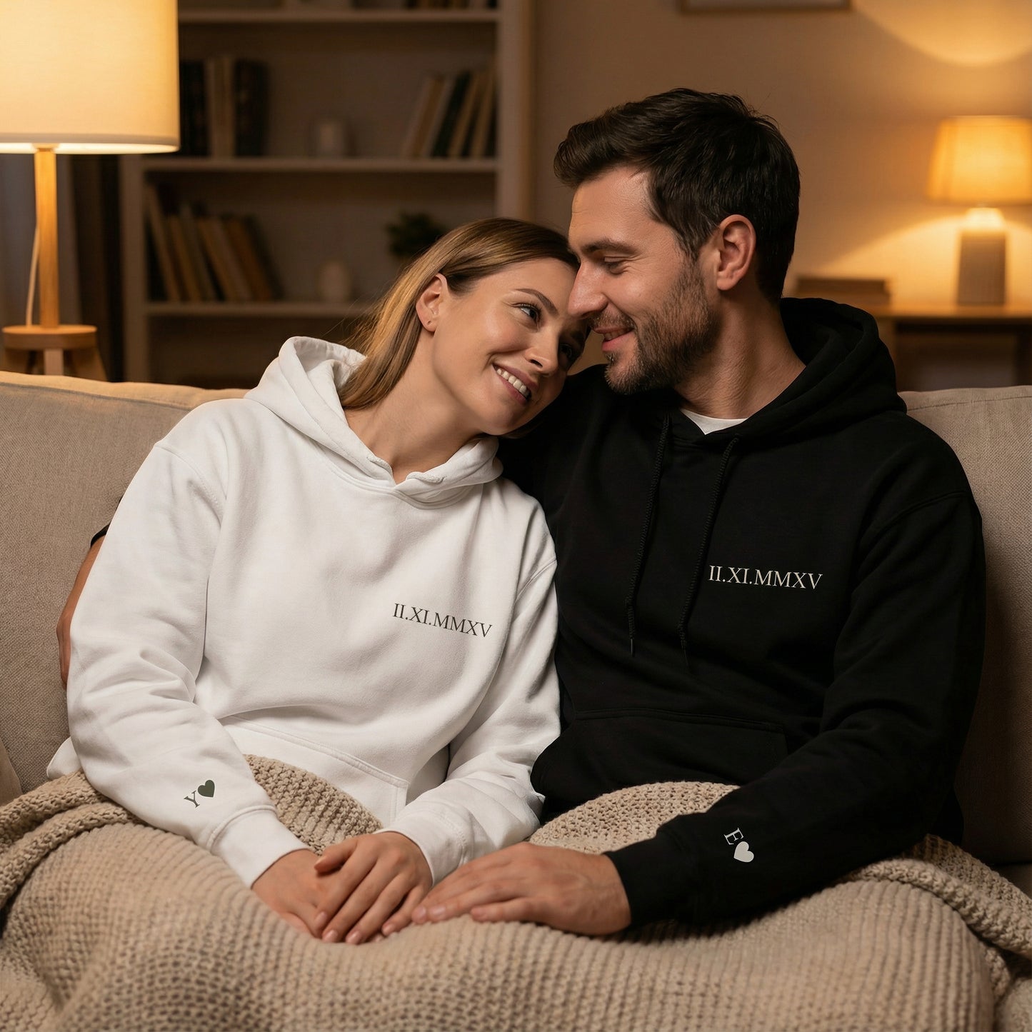 Unser Datum – Personalisiertes Hoodie Set (S/W)